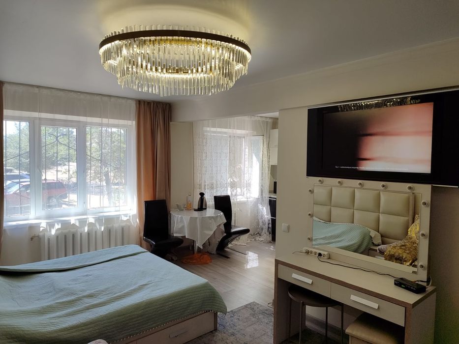 Продаётся 1 - комнатная.