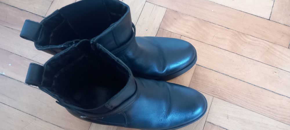 Високи токчета с цип