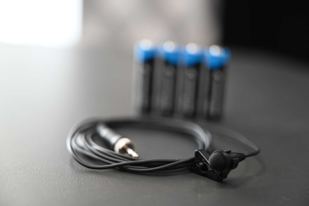 Безжичен Микрофон Брошка - Sennheiser G4