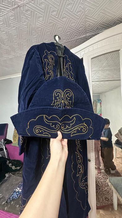 Шапаны мужские новые