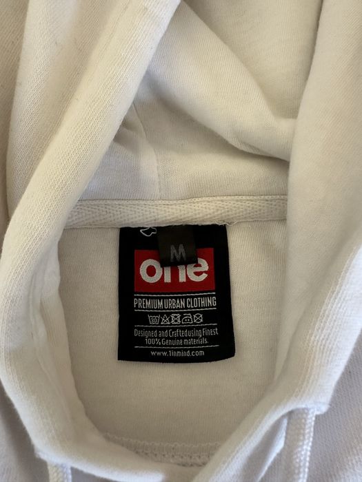 Суичър ONE – размер-M