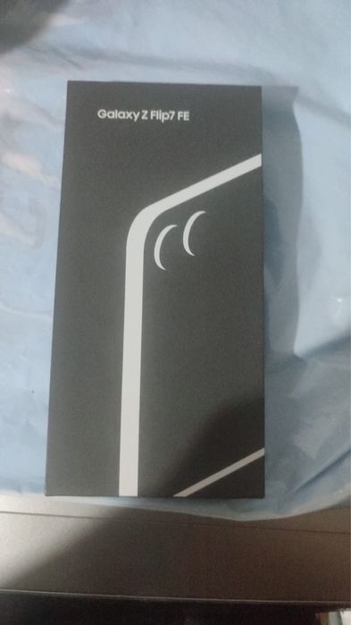 Samsung Z Flip 7 FE