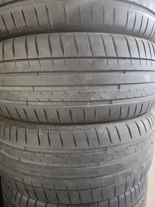 4бр.летни гуми 225/45/19 Michelin