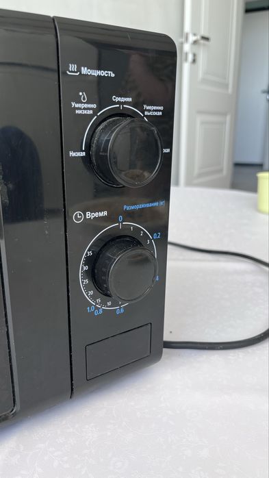 Продам микроволновку Media