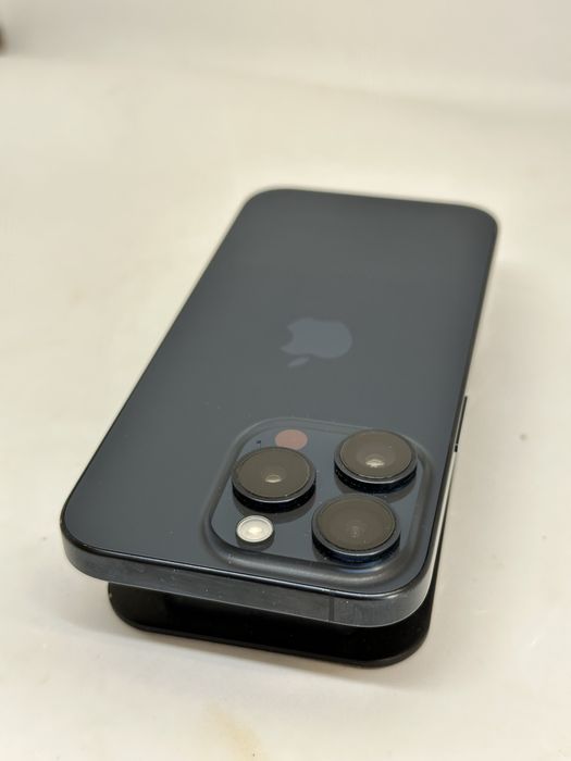 Iphone 15 pro 256gb 81%