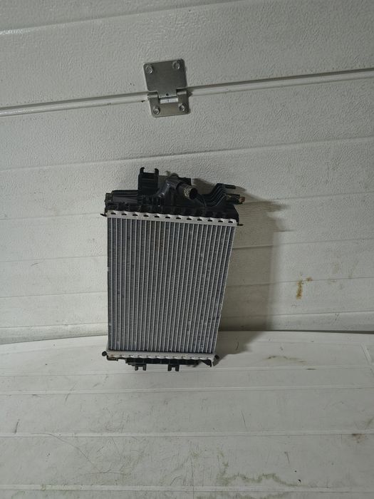 Radiator clio 5 1.6 e-tech cod 214602641R