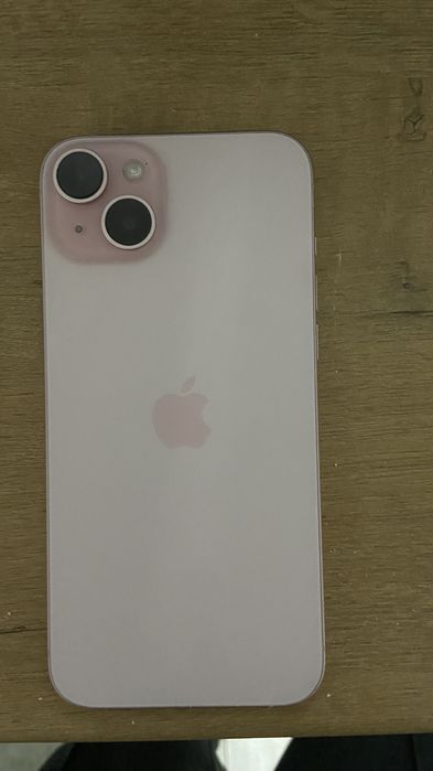 Айфон 15 плюс 256гб розовый цвет не открывался емкость 86%