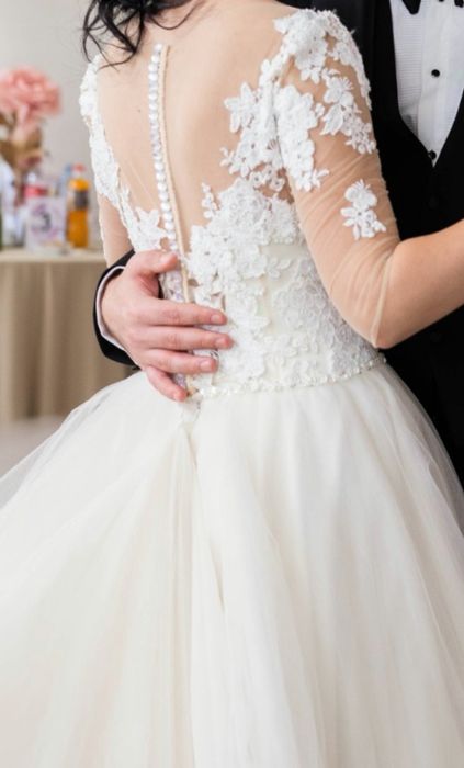 Rochie de mireasa cu trena