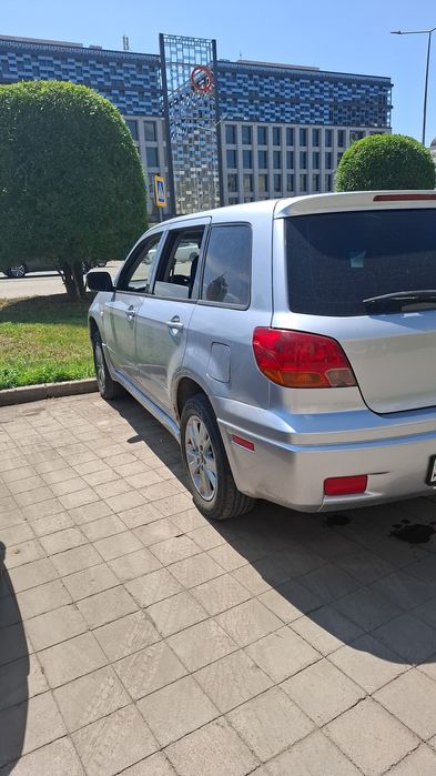 Продам срочно машина