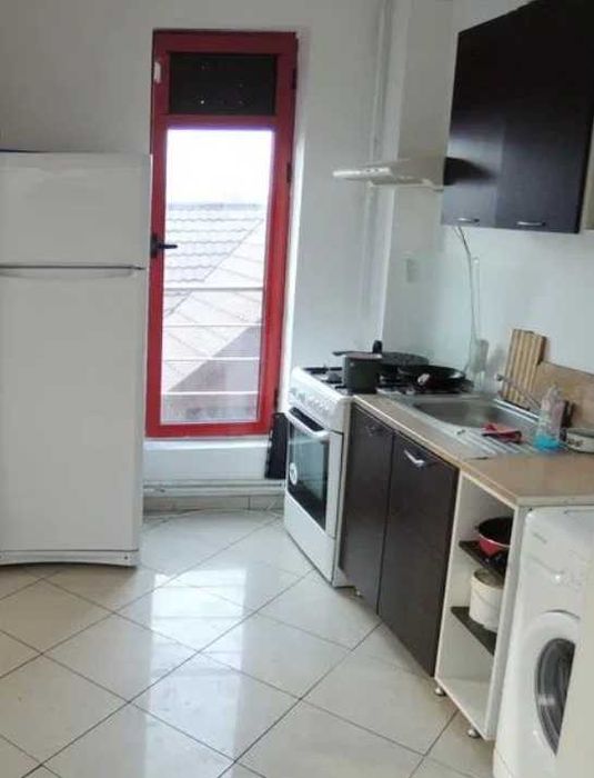 Дава се под наем Едностаен апартамент в Пловдив, Каменица 1 - 35 кв.м за 204 € - Снимка #1