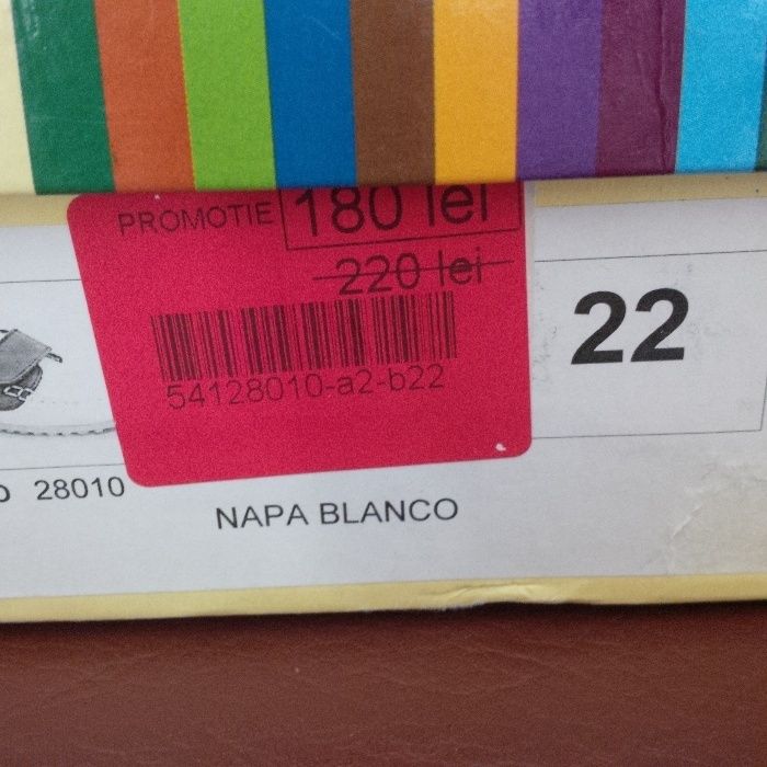 vand mocasini bebelusi piele