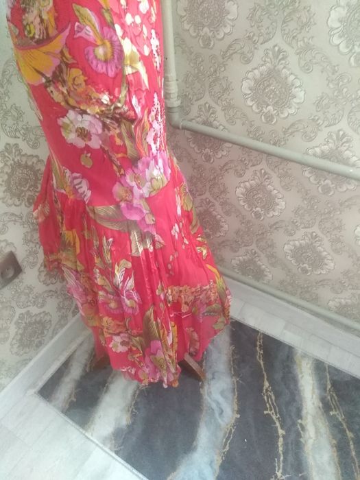 Нарядное  платье Jadore