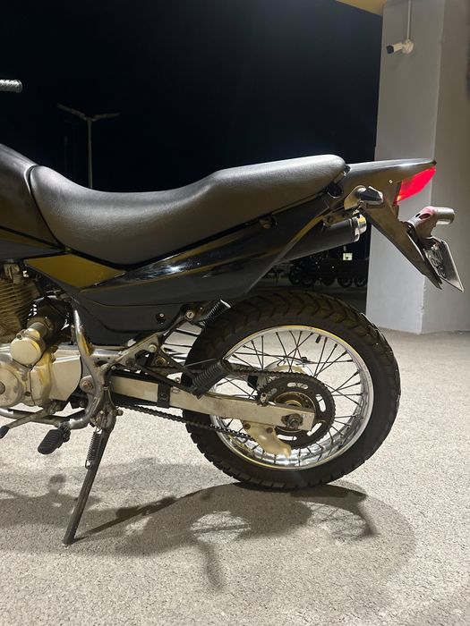 Motocicleta Honda XR125