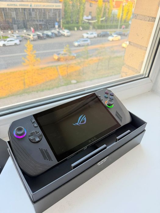 Asus rog ally x 24/1tb