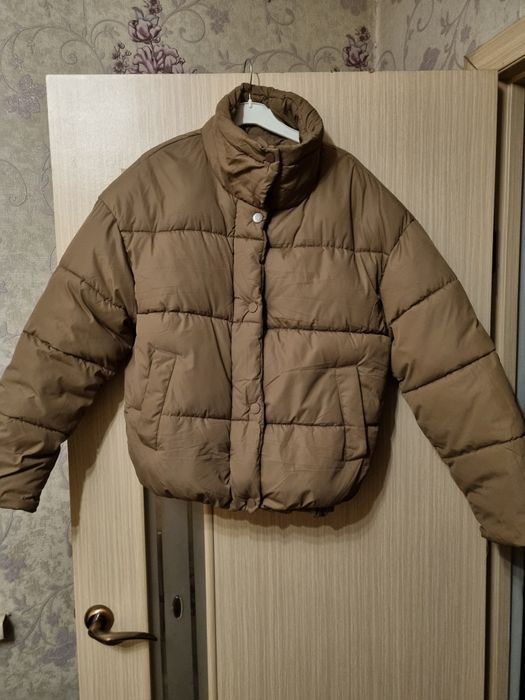 Продам        куртки