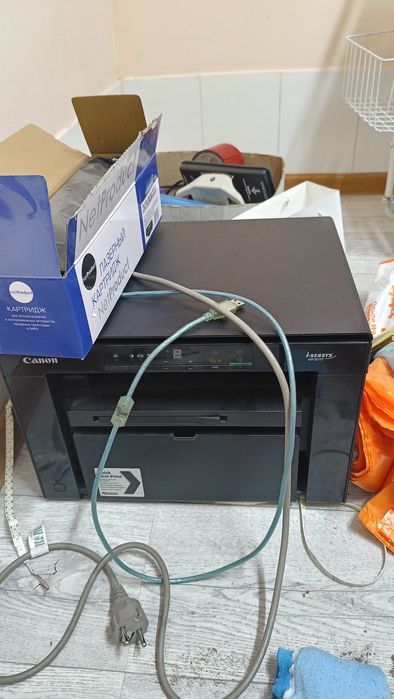 Продам принтер канон 3в1, катридж + тонер