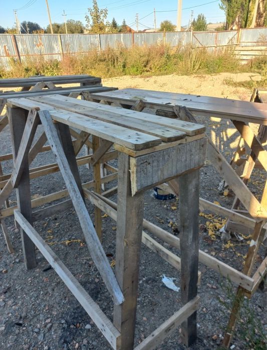 Отдам бесплатно строительный козел