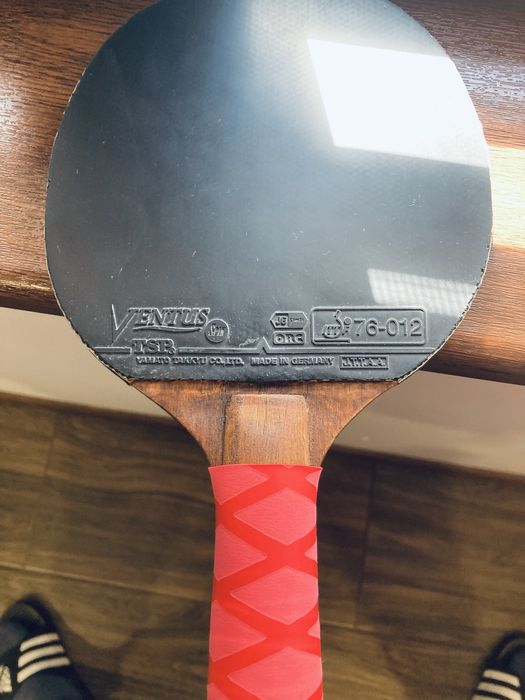 Хилки  за тенис на маса