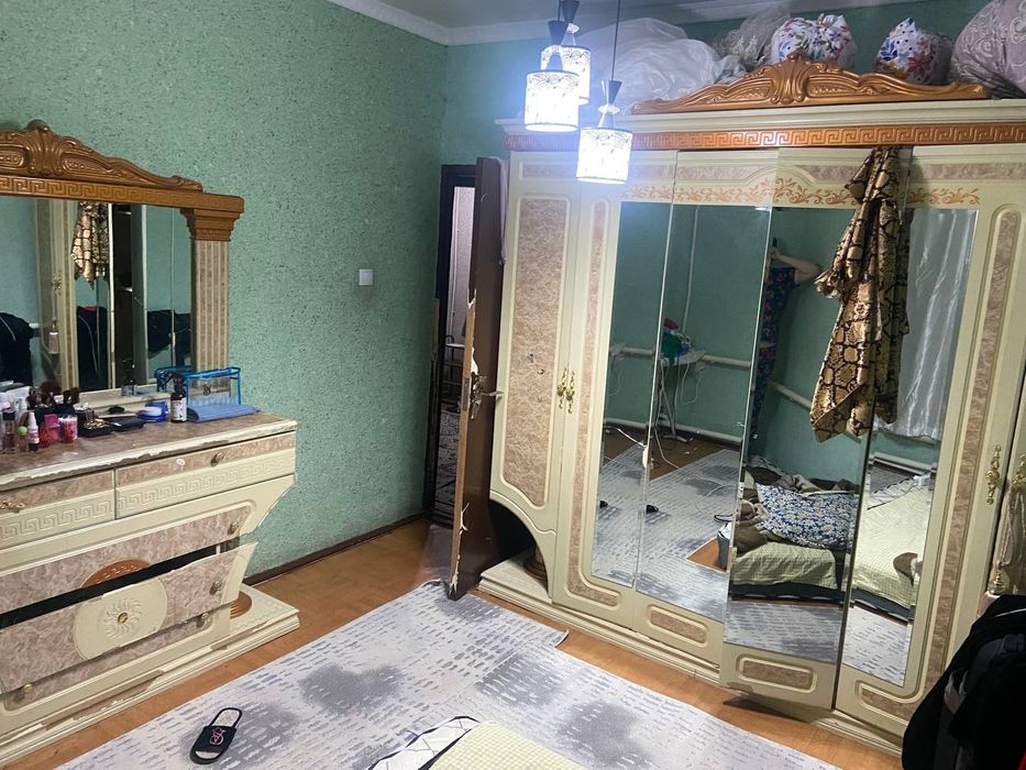 Трёх комнатная квартира в Гулистане