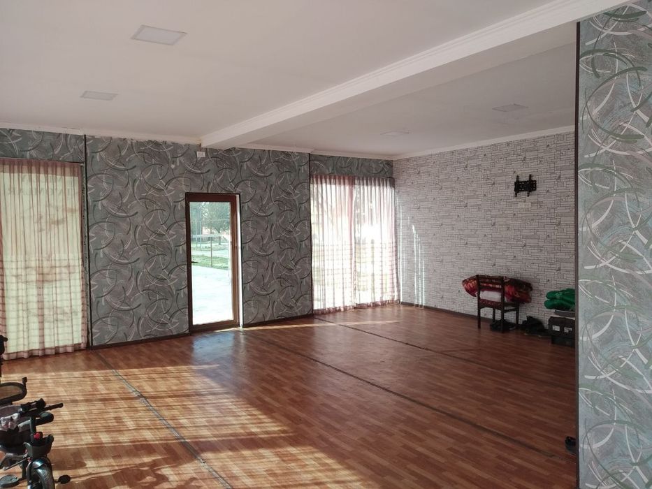 Продаётся нежилое помещение