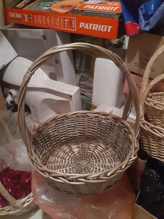 Продам плетенные корзины