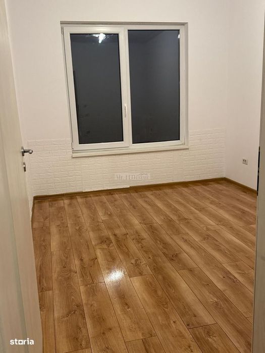 Ofer spre închiriere 1/2 duplex – Giroc, zona fostei unități militare