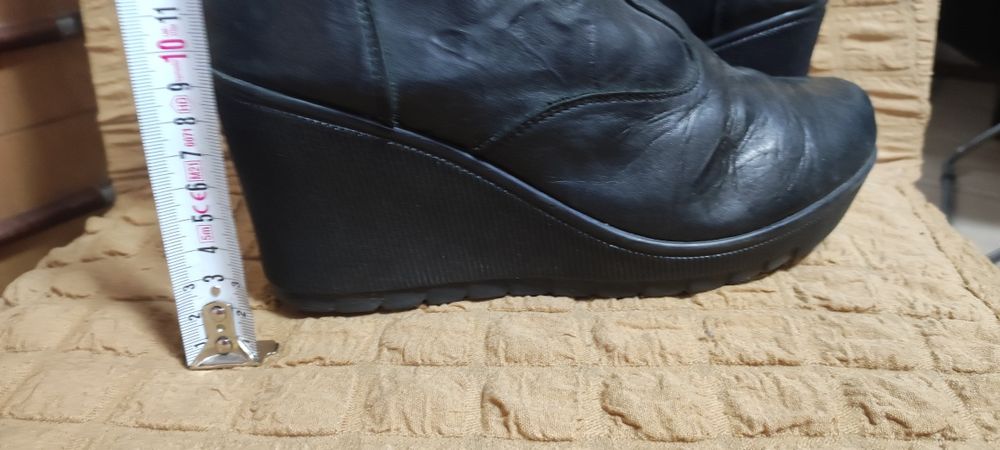 Дамски боти, платформа, черна естествена кожа, стелка 25,5 см, изгодно