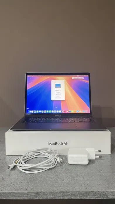 Macbook Air M1 (2020)