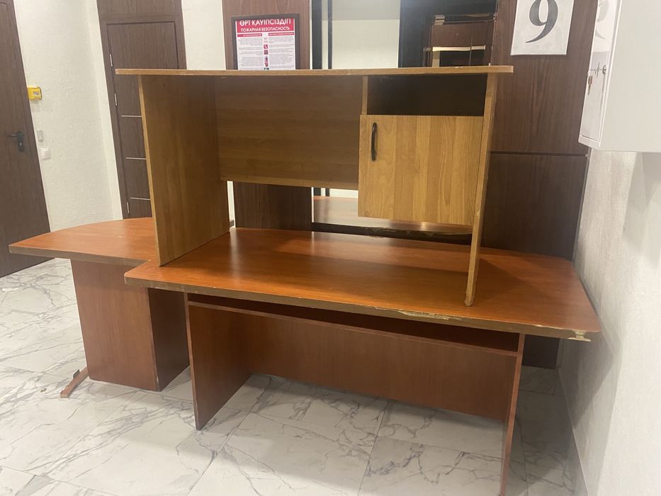 Столы офисные на продажу