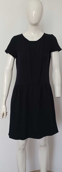 Rochie nouă Victoria Beckham