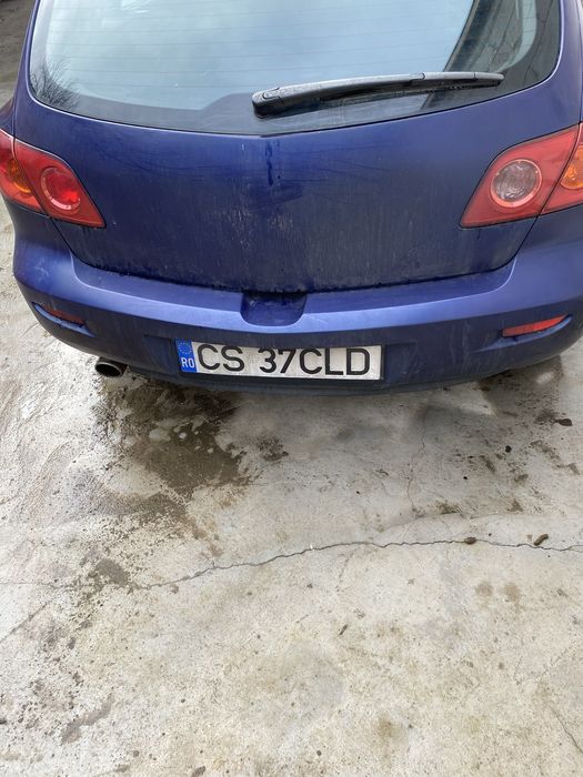 Vand mazda 3, an 2004