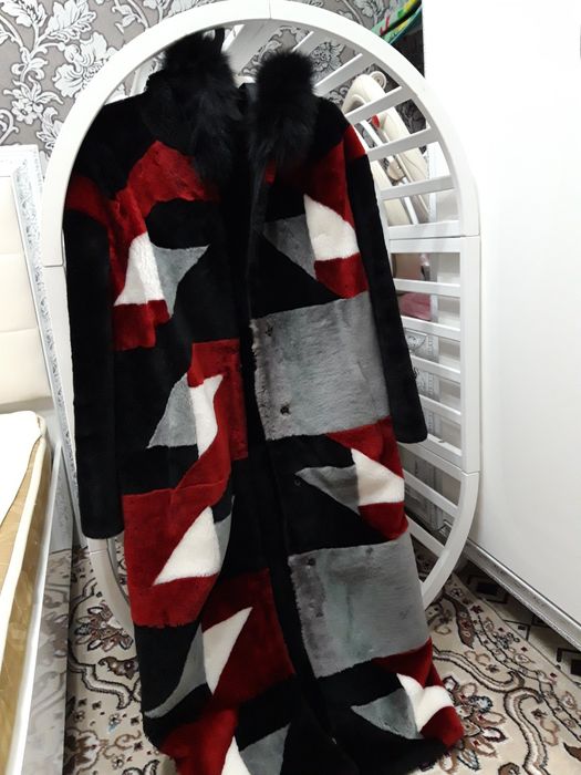 Продаётся Чистая Дублёнка новая.