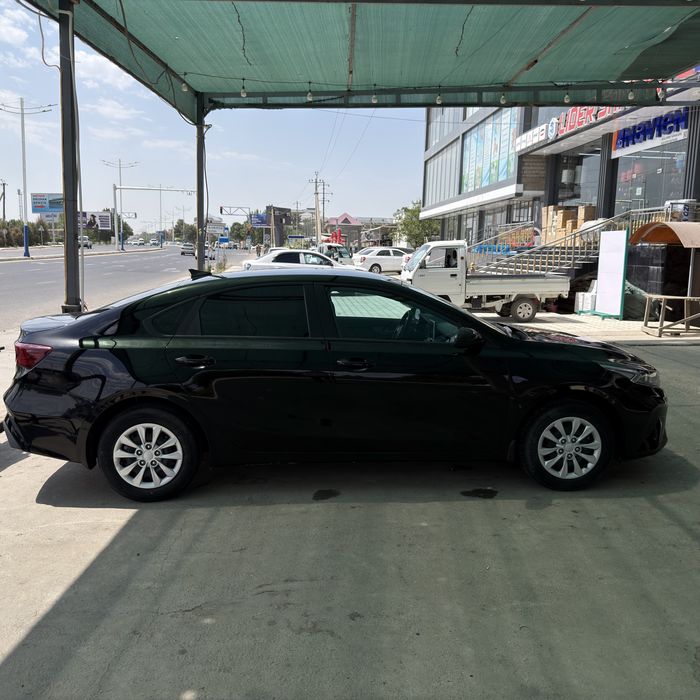 Kia cerato, 2023.11