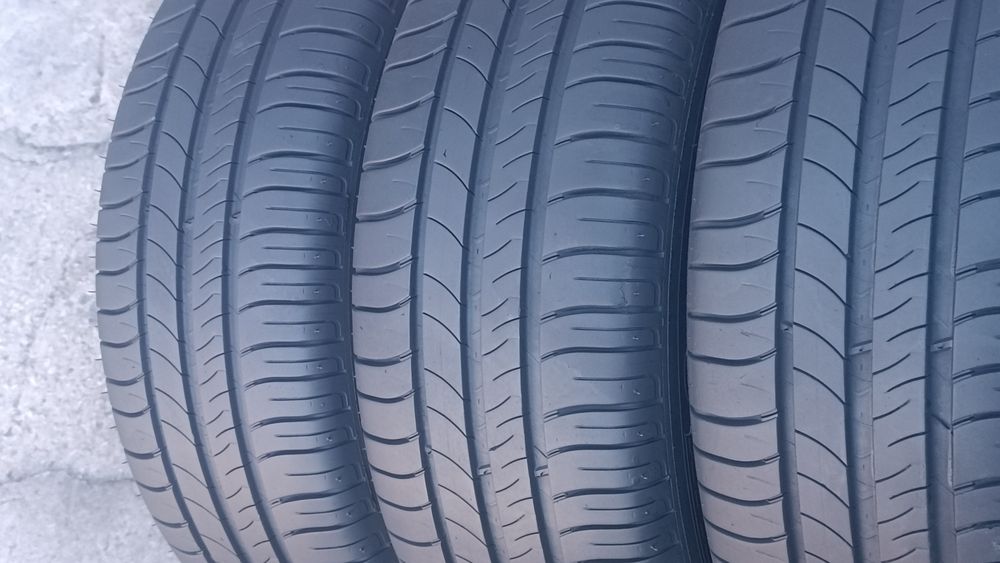 205/60/16 Michelin