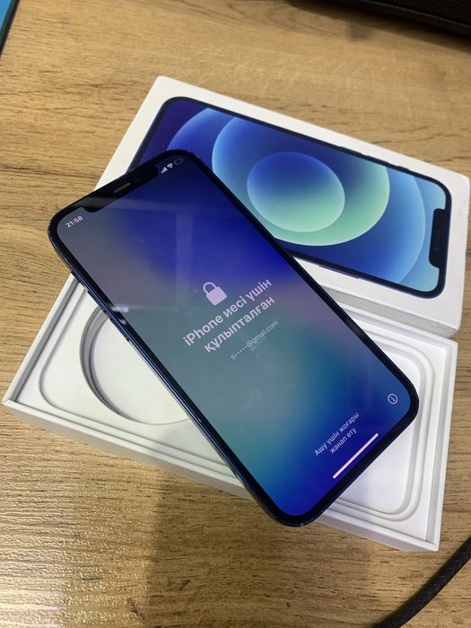 Продам айфон 12 128гб