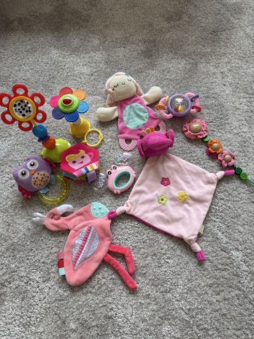 Бебешки играчки и дрънкалки