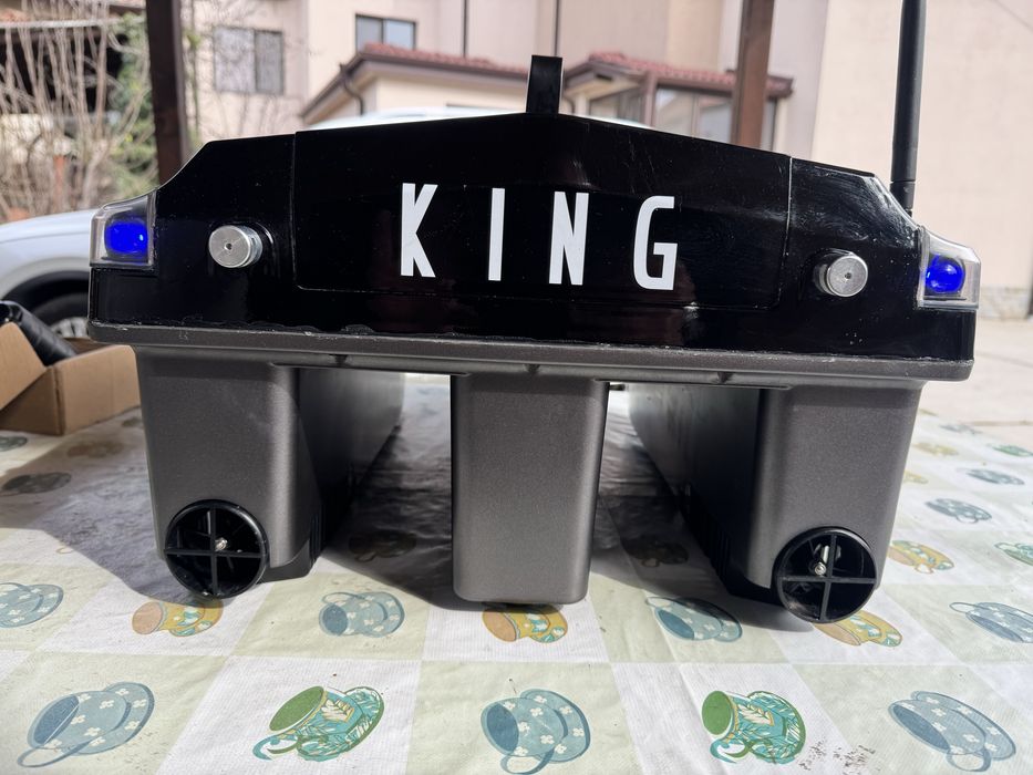 Лодка за захранка