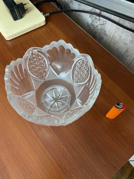 Ваза хрустальная
