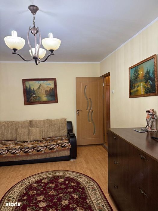 2 camere decomandat zona micro 17