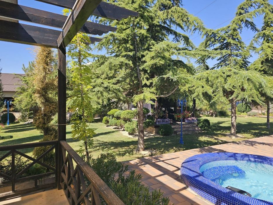 Срочная продаётся дача на бочке