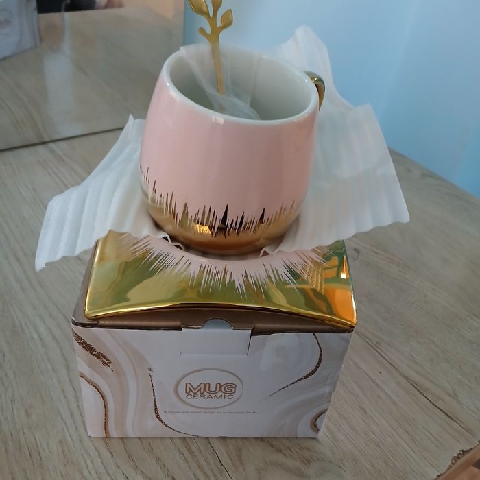 Sifatli keramika bokal noviy