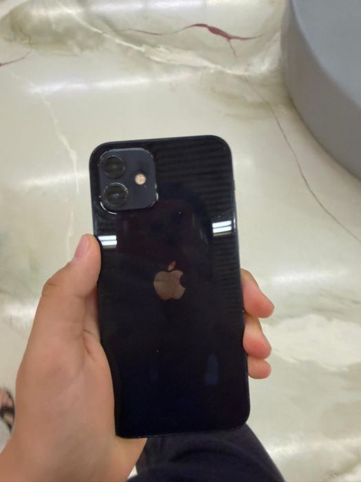 IPhone 12 б/у идеал