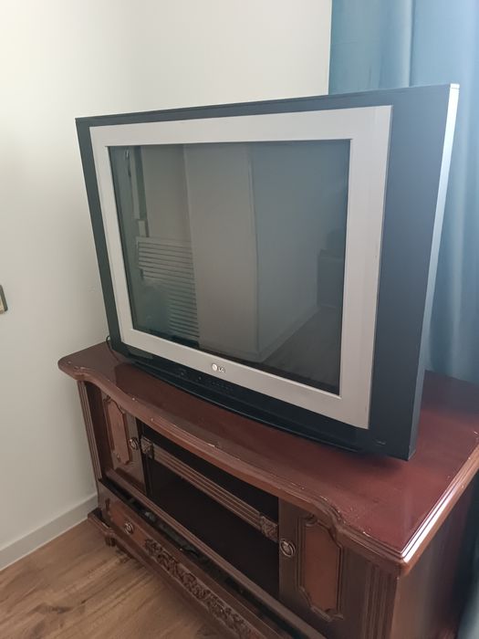 Подставка для TV, вместе с телевизором