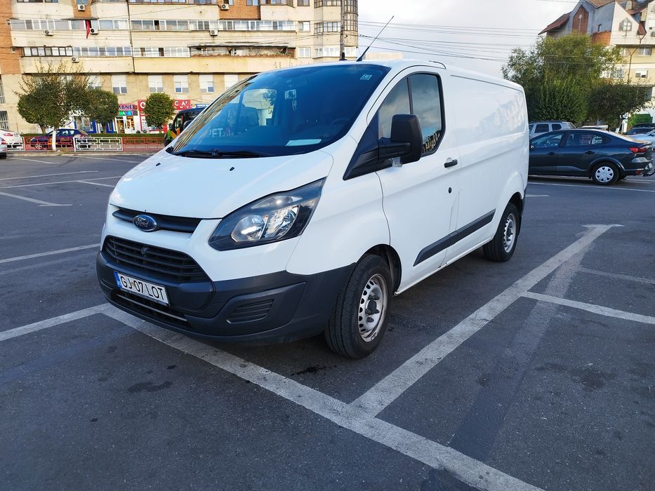 Vând Ford Transit Custom