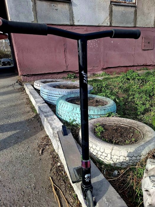 Самокат трюковой