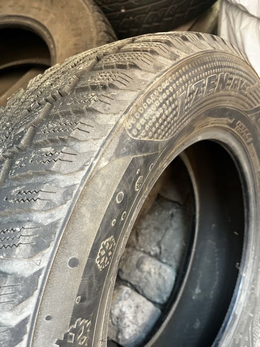 Комплект зимних шин «KUMHO»