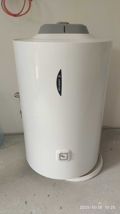 Бойлер Аристон хоризонтален 80л