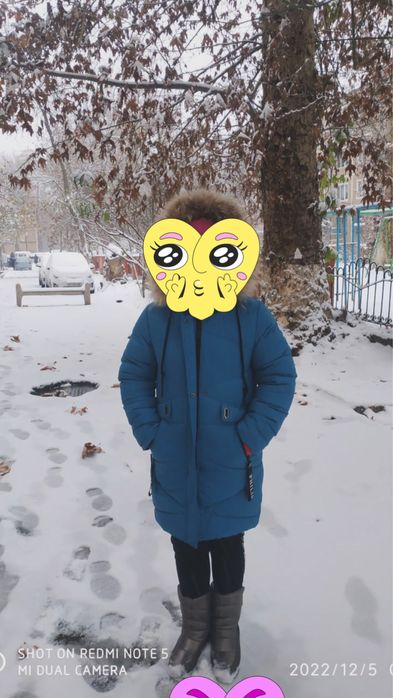 Зимняя куртка на девочку