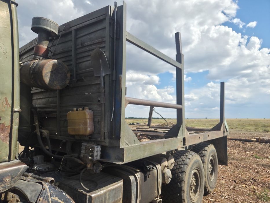 Лесавоз камаз 4310