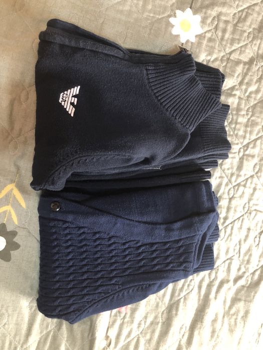 Продаются 2 кардигана.